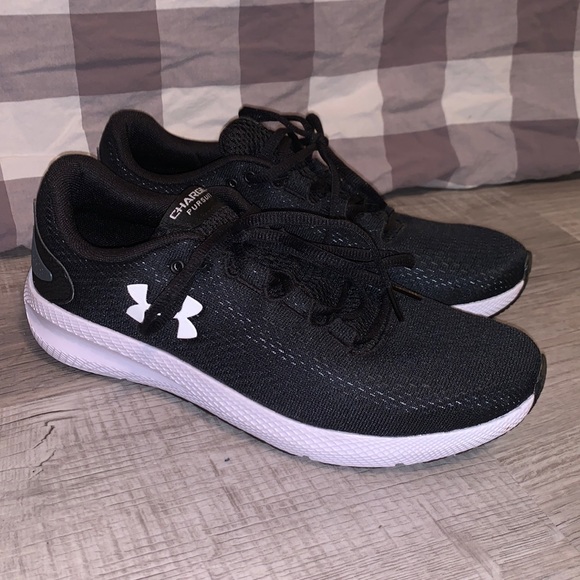 Under Armour Shoes - Women’s Under Armor Charged Pursuit 2 Sneaker - Black US Women’s Size 9
